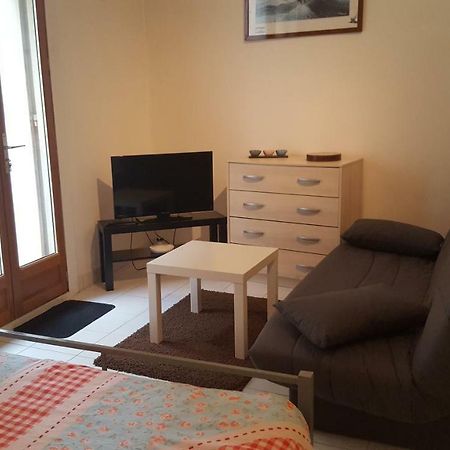 Les Lauriers Apartment Agde Exterior photo